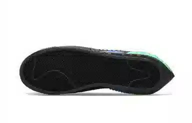 OFF-WHITE x Nike Blazer