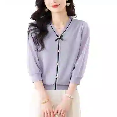 V T