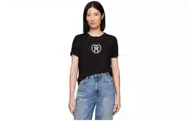 Tommy Hilfiger logo T