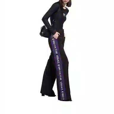 VERSACE JEANS COUTURE FW22 logo