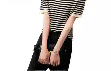 【dme】 圆领薄款短袖针织衫 女款