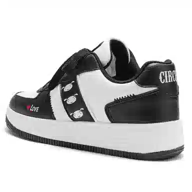 Crayon Shinchan Low Sneakers