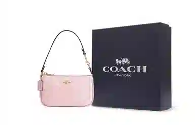 COACH Nolita 19