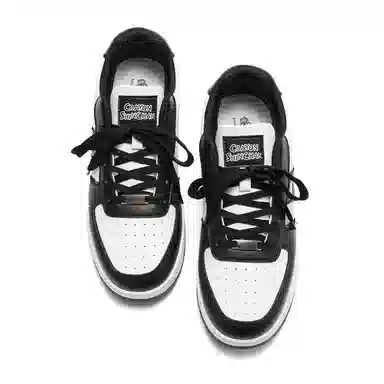 Crayon Shinchan Low Sneakers