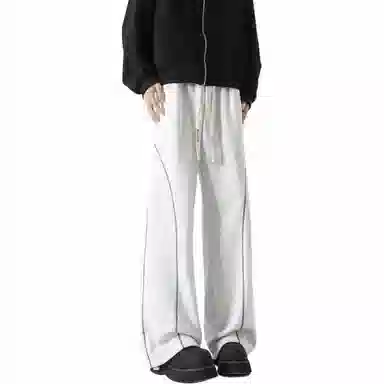 maxim's de paris logo