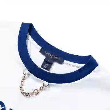 LOUIS VUITTON Logo T