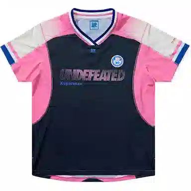 UNDEFEATED x Xuperman FW24 V-Neck Tee