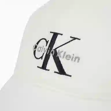 CALVIN KLEIN