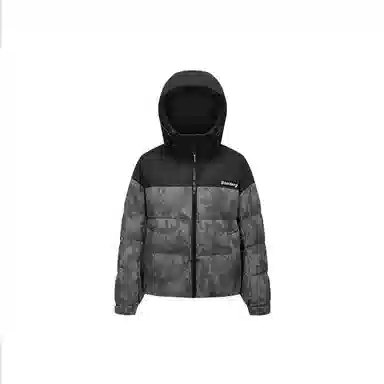 x Keith Haring 90Logo