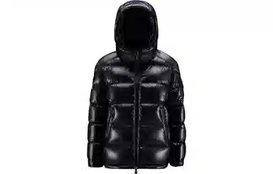 Moncler Maire