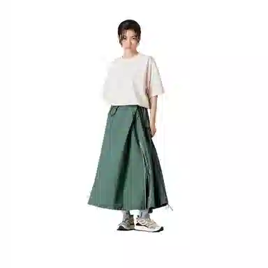 THE NORTH FACE UE SS25 T