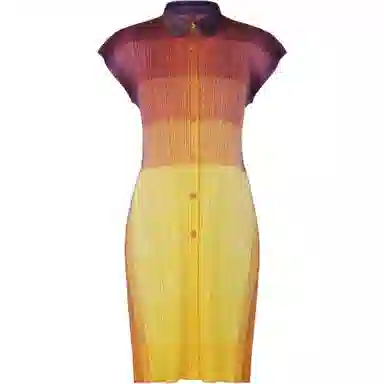 PLEATS PLEASE ISSEY MIYAKE