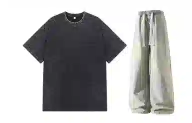 URBAN AUTHENTIC T