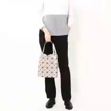 ISSEY MIYAKE Lucent Boxy Tote