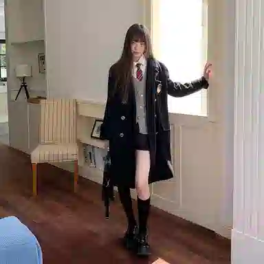 东鲸岁时记 毛呢学院风双排扣西装领长袖大衣 女款 黑色