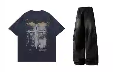 URBAN AUTHENTIC T