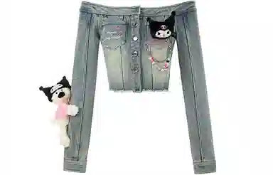 13 DEMARZO x Sanrio Denim Jacket