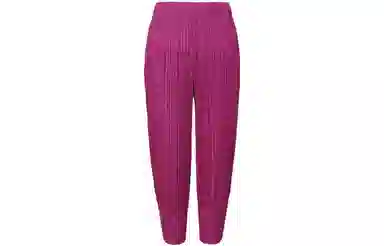 PLEATS PLEASE ISSEY MIYAKE