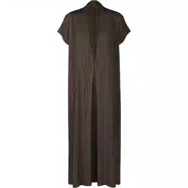 PLEATS PLEASE ISSEY MIYAKE