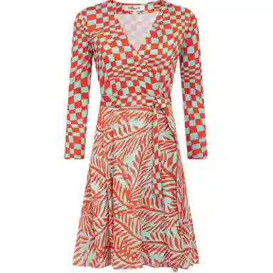 DIANE VON FURSTENBERG V