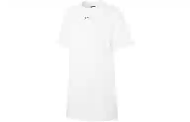 Nike Sportswear Essential Logo