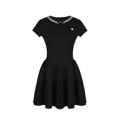 花铃太太 圆领修身中长款短袖连衣裙 女款