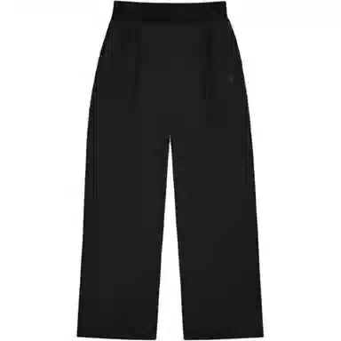 New Balance IU Classics Logo