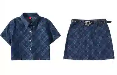 EPTISON WOMAN x SS22