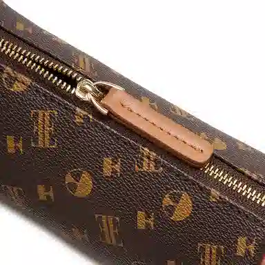 ELLE