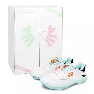 YONEX