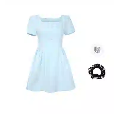 雾闪闪 时尚百搭纯色简约短袖连衣裙 女款