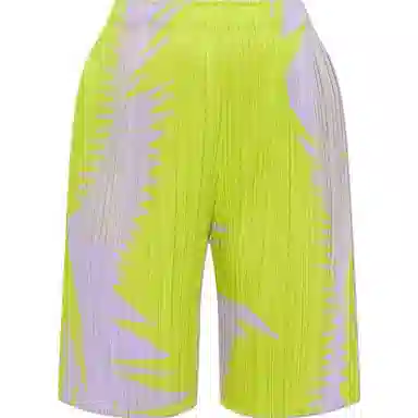 PLEATS PLEASE ISSEY MIYAKE