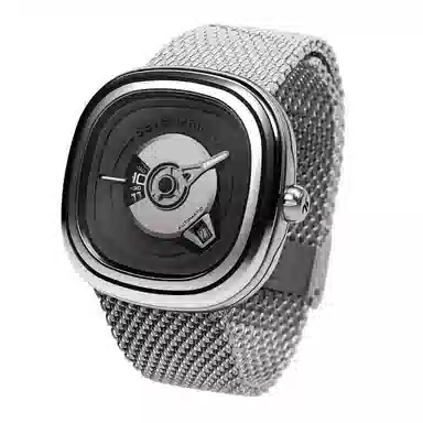 SEVENFRIDAY PE