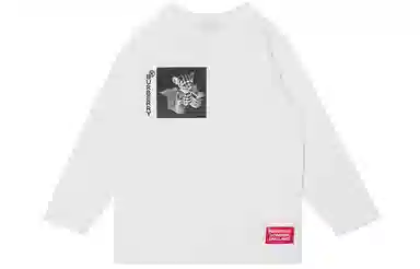 Burberry SS21 T