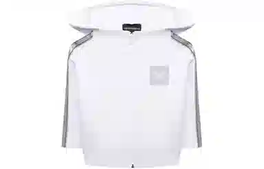 EMPORIO ARMANI SS23 Logo