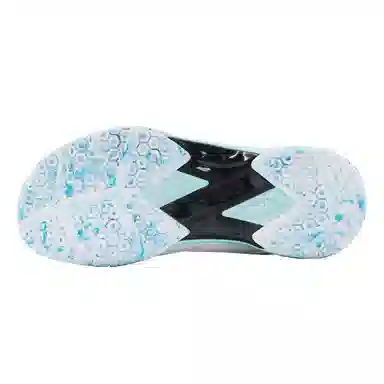 YONEX