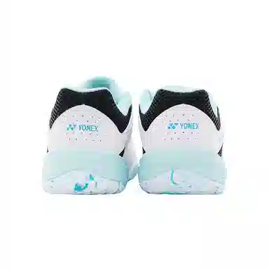 YONEX