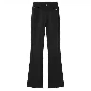 SAME FLOW super cleanfitootd