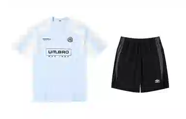 Umbro Retro Badge T-Shirt