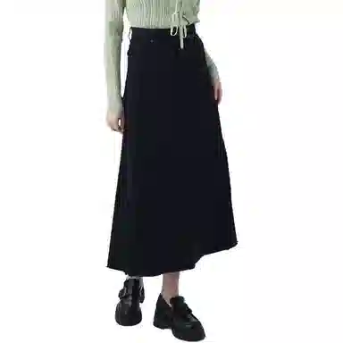 MOUSSY A