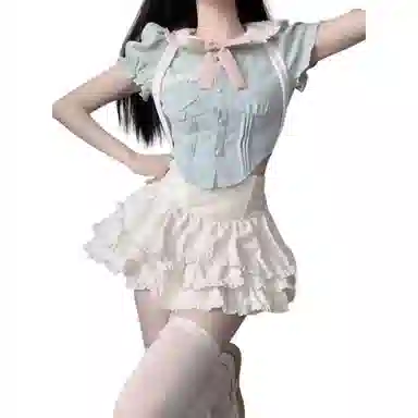 美丽衣橱 少女风泡泡袖衬衫娃娃领上衣短袖背带蛋糕裙两件套裙装套装 女款