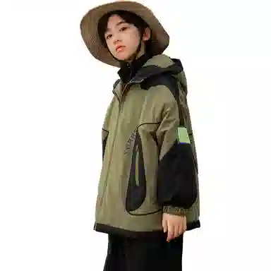 鸭鸭 拼色摇粒绒内胆三合一户外防水冲锋外套 儿童款 黑色撞军绿色