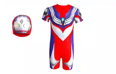 x ULTRAMAN COSPLAY