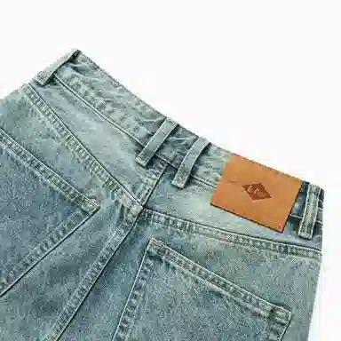 Lee Cooper