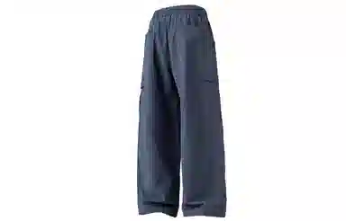 Lee Cooper