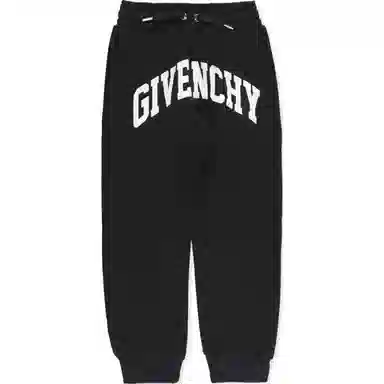 GIVENCHY