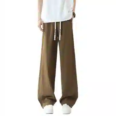 maxim's de paris vibe