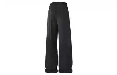 Lee Cooper