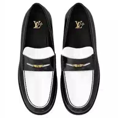 LOUIS VUITTON Oxford