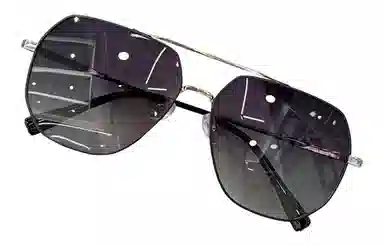 优幽兰 时尚潮流高级感大框显脸小墨镜百搭小众设计感双梁渐变色蛤蟆镜防紫外线开车驾驶专用 金属 飞行员式 太阳眼镜 男女同款情侣款